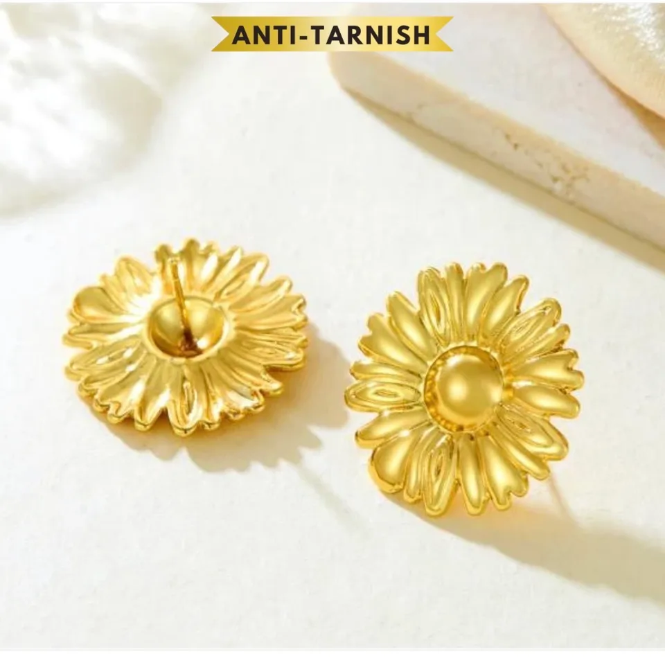 Anti Tarnish - Gold Daisy Flower Stud