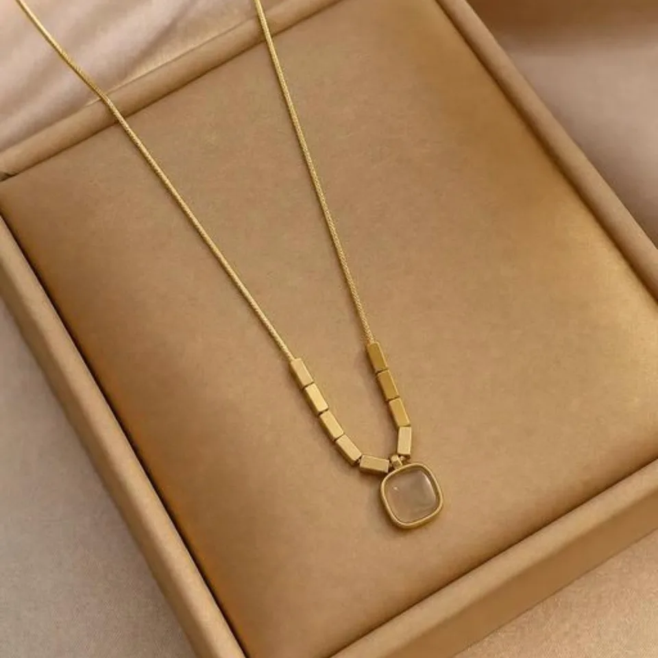 Anti Tarnish - Winnifred Pendant Chain
